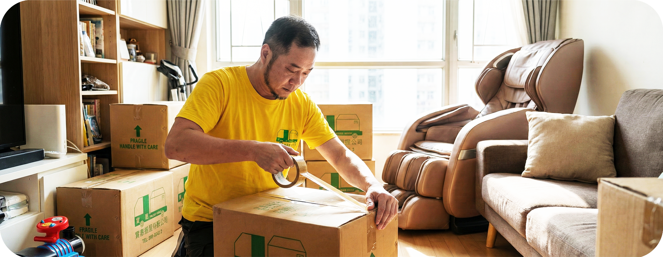 實惠搬屋專員提供代客包裝及還原服務；客戶可致電搬屋公司電話 2693 3332 獲取全包式搬屋報價，體驗免動手執屋的專業搬運服務。